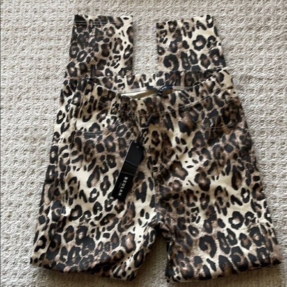 Beulah Leopard Skinny Jeans  - Picture 3 of 4